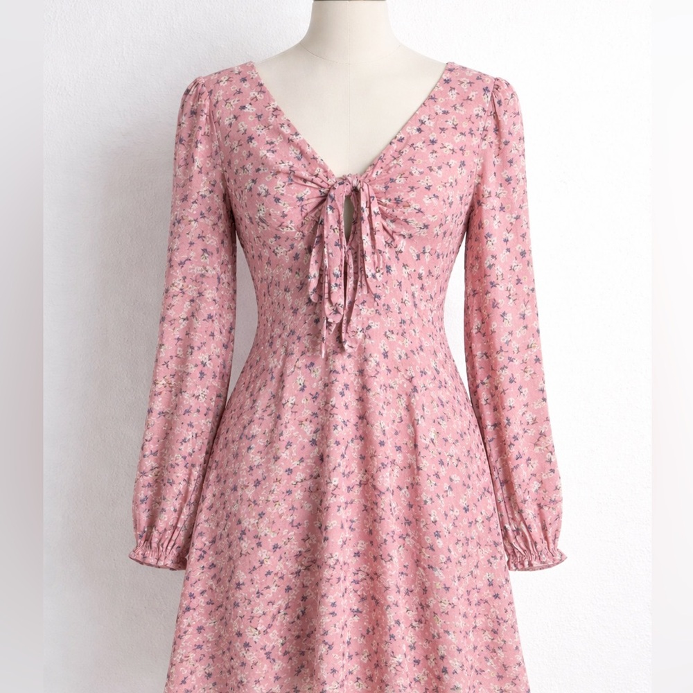 Le Lis Pink Floral Dress Long Sleeves Anthropologie Sz M tie keyhole front